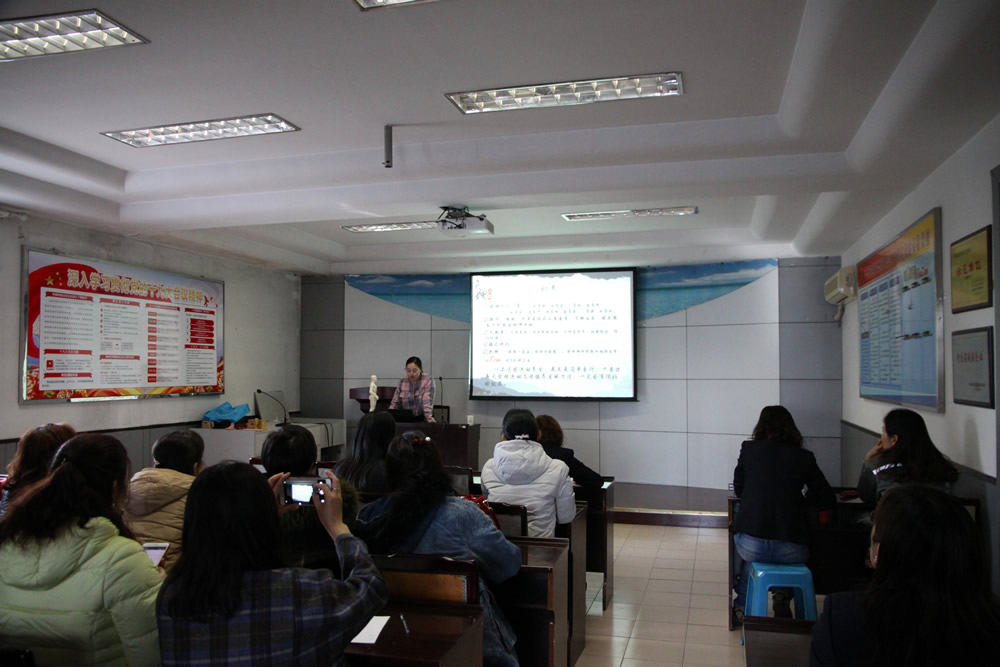 滄州供排水集團(tuán)開展“迎三八”關(guān)愛女職工健康知識講座